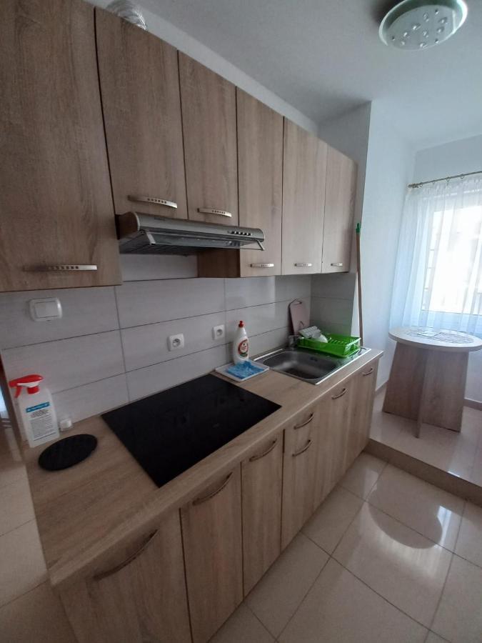 Pokoje Goscinne Tomasz Międzywodzie Buitenkant foto