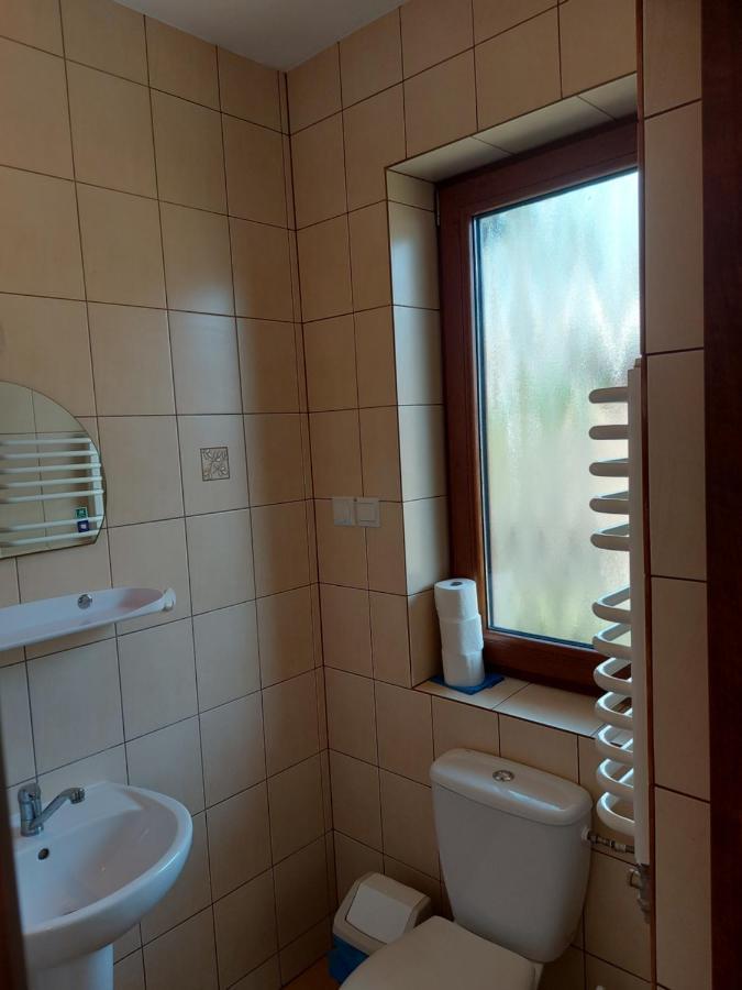 Pokoje Goscinne Tomasz Międzywodzie Buitenkant foto