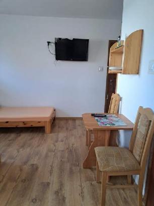 Pokoje Goscinne Tomasz Międzywodzie Buitenkant foto